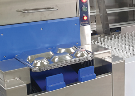 자동 식판 적재 기술로 편의성 향상